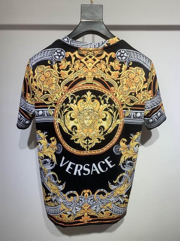 Versace Men's T-shirts 49